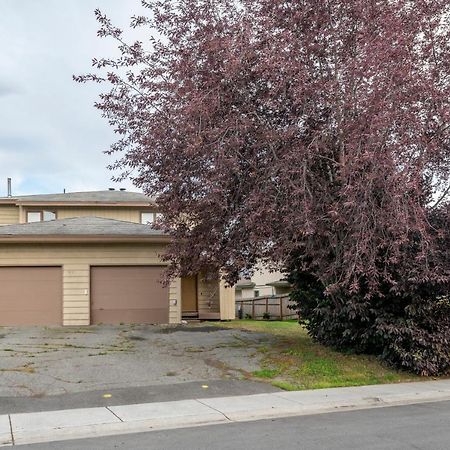 Polar Bear Den Anchorage Exterior foto